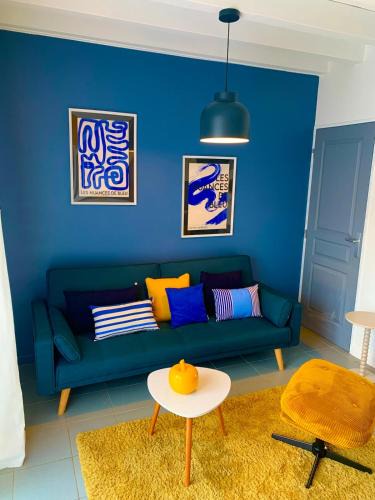 Salies-de-Bearn Apartment | La Suite Unique - Cottage cosy - 2 chambres - vue Golf - 10 mn des Thermes - Linge inclus-