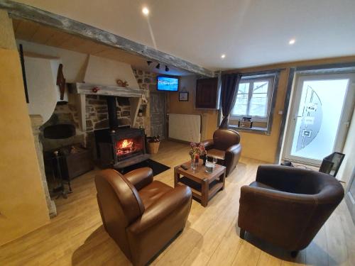 Sirod Apartment | La Tanière