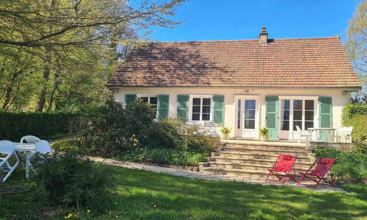 Gueures House | "LA TANIERE" 3-bedroom house in a green setting