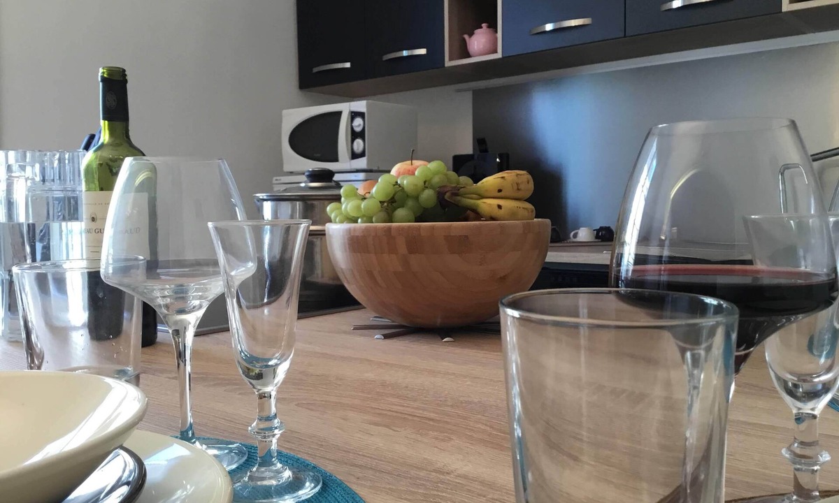 Redon Apartment | La Taniere du Corsaire