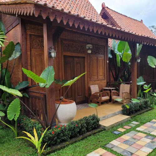 Mendut Hotel | La Tavisa Hotel Borobudur
