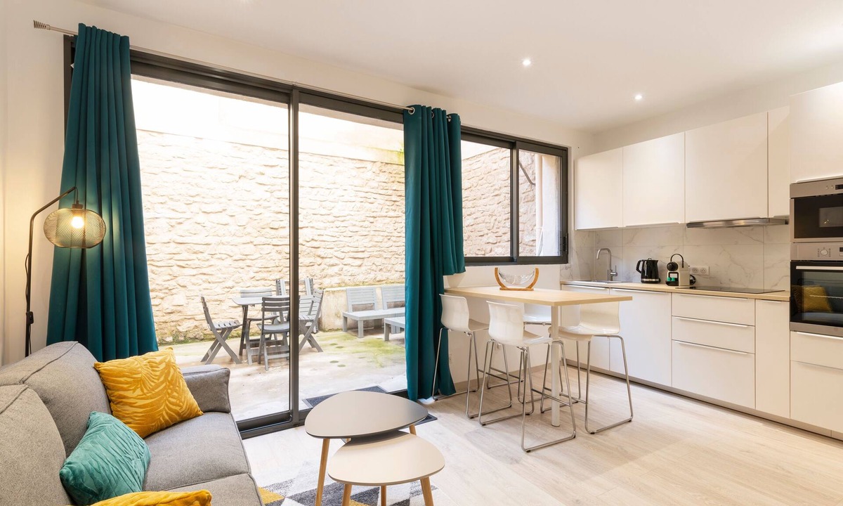 Saint-Pierre - Rene II - Bonsecours Apartment | La Terrasse de Charles - Appt au calme avec terrasse
