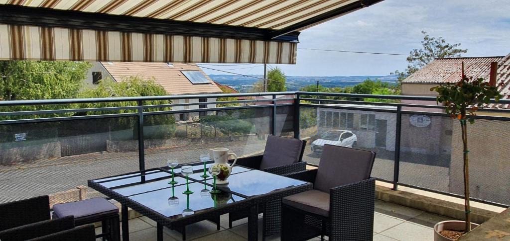 Montcenis Apartment | La Terrasse de Montcenis