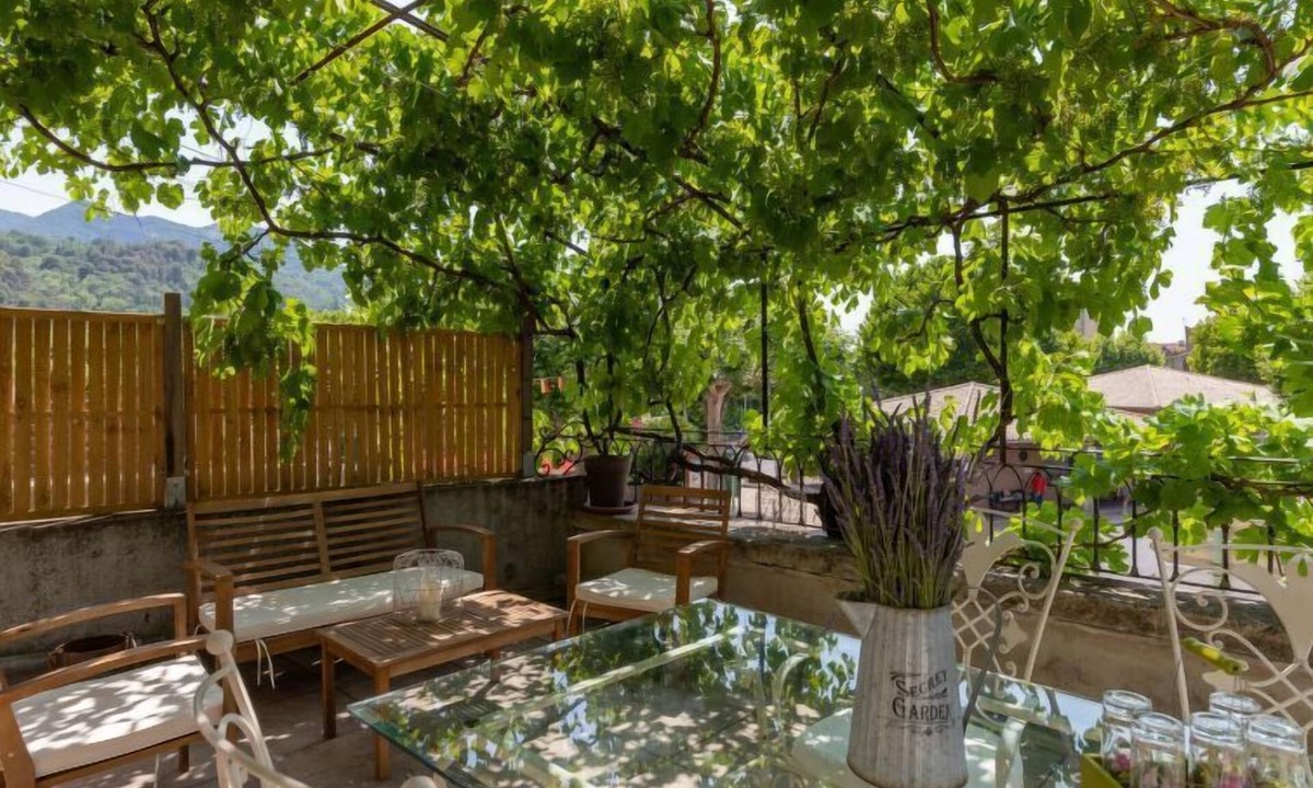 Nyons Apartment | La Terrasse des Vignes by Interhome