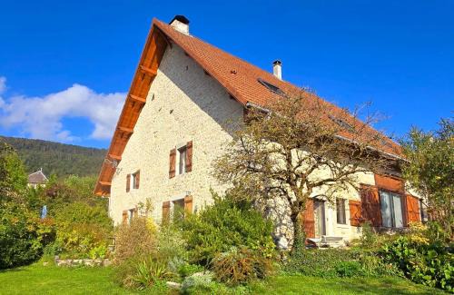 Lompnieu Bed & Breakfast | La terrasse du Colombier