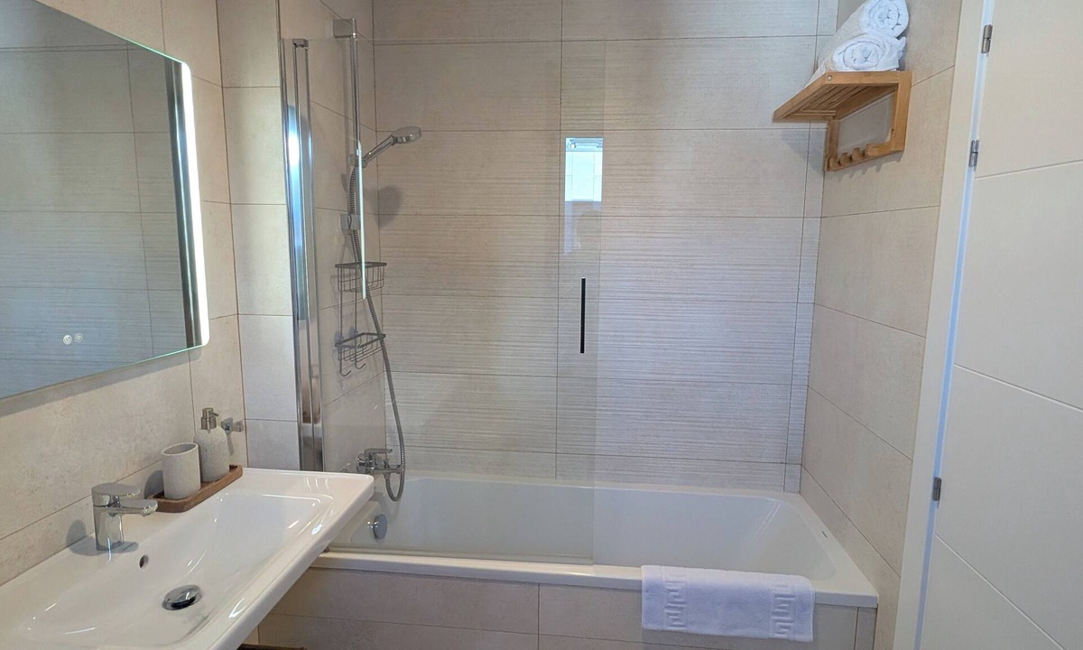 Soto de la Marina Apartment | La Terraza del Sol