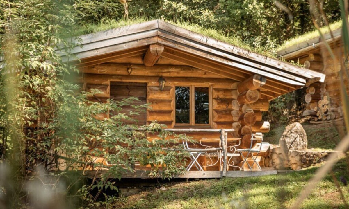 Collonges-sous-Saleve Ski Chalet | La Thuile log cabin