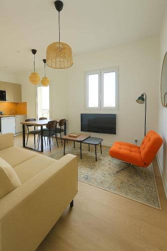 Rives-en-Seine Apartment | La Tour d'Harfleur 2