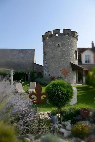 Chedigny House | La Tour de la Gazillère