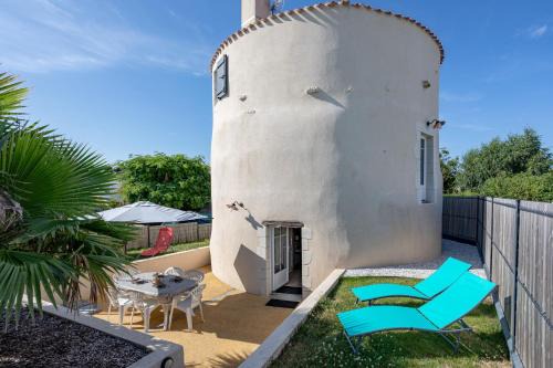Jard-sur-Mer House | La Tourette - Gîte Charme atypique