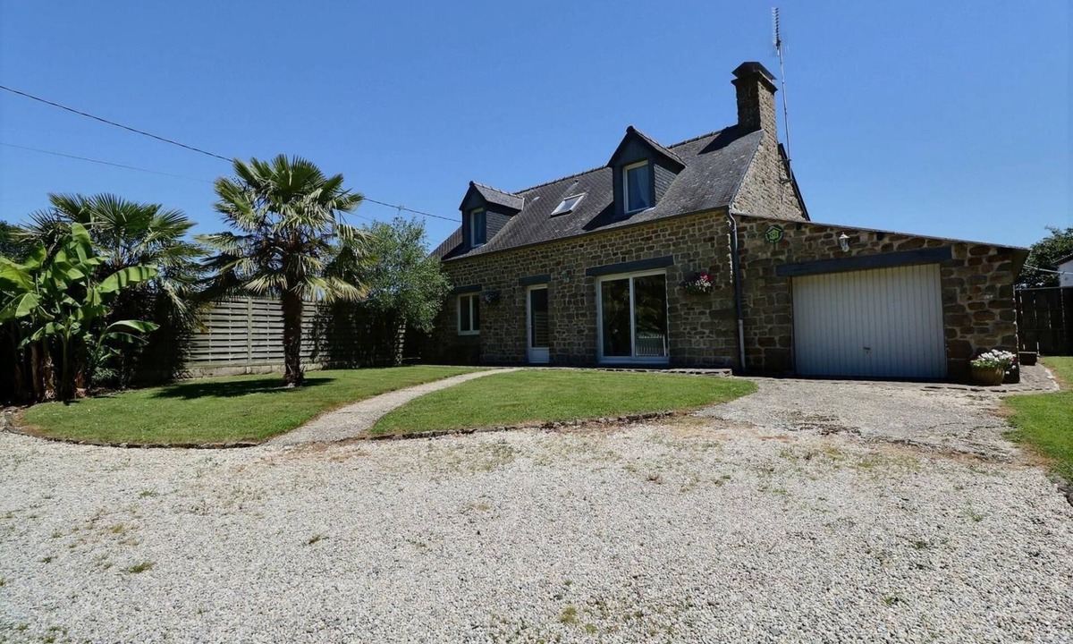 La Selle-en-Cogles House | La Touserais - LES PORTES DU COGLAIS