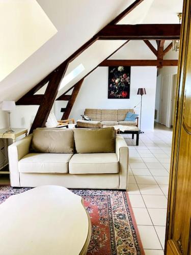 Quesnoy-le-Montant Apartment | La Tsarine - Cottage - Château Le Bas Bleu