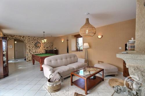 Plouasne House | La vallée de leber