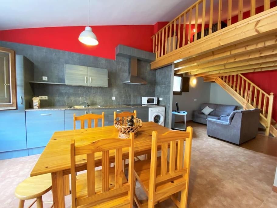 San Lorenzo de Morunys Apartment | La Vall Apartaments Dúplex