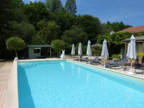 Saint-Martin-des-Combes Bed & Breakfast | La Vergne