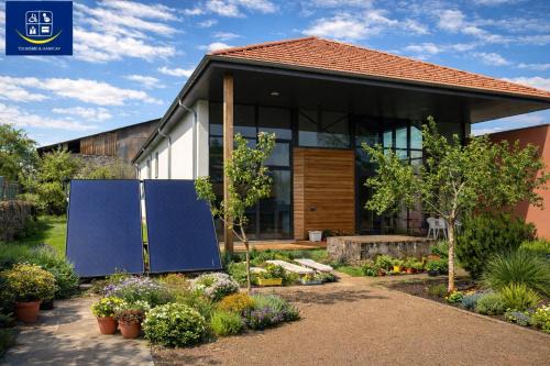 Sancy Bed & Breakfast | La Verrière du May