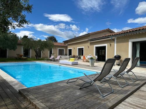 Vezenobres Villa | La Villa aux bambous