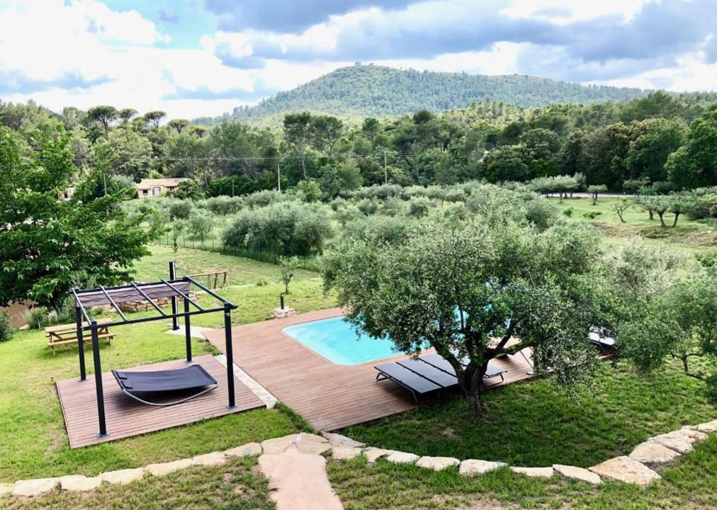 Le Val Bed & Breakfast | La Villa aux Oliviers