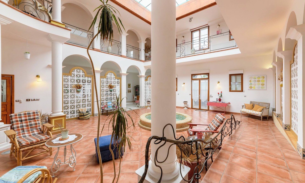 Saint-Cyr-sur-Loire House | La Villa Bolero