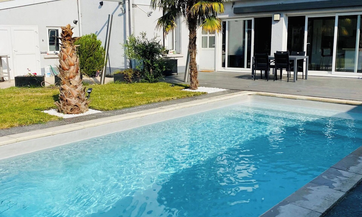 Epinettes House | La Villa Clauzets | Piscine