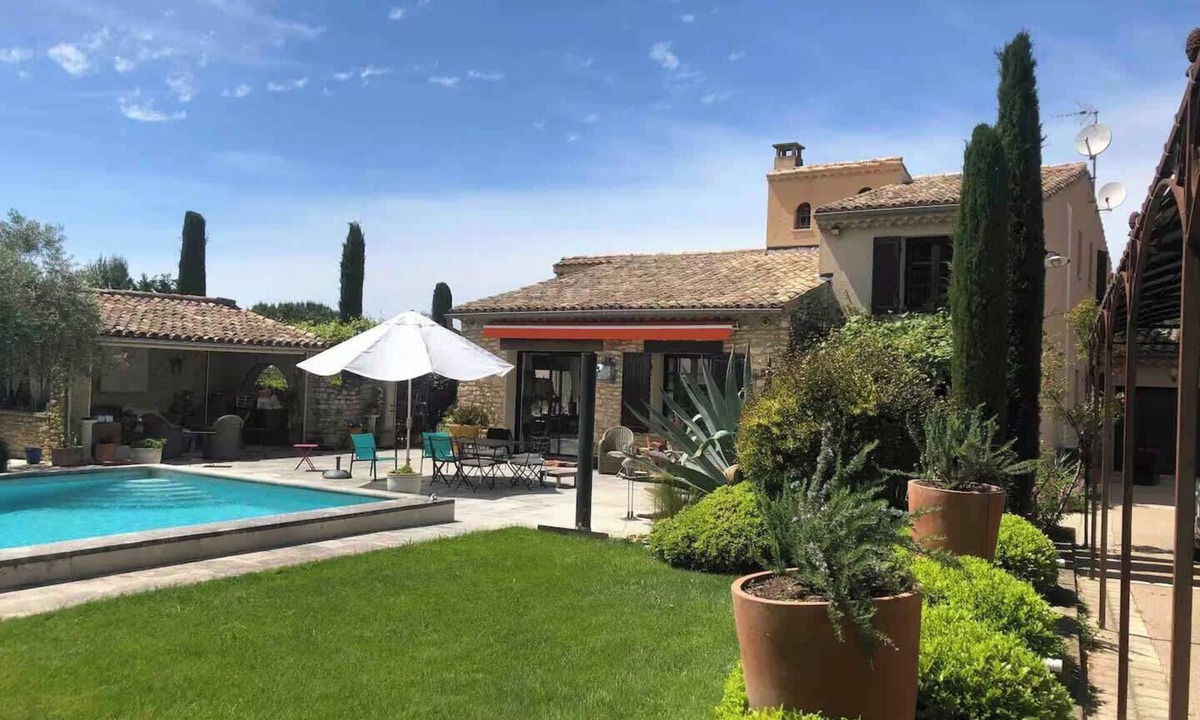 Robion Villa | La Villa de Robion Su