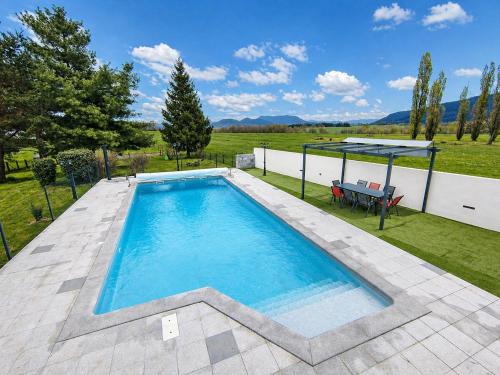 Nompatelize Villa | La Villa des 3 Marmailles - Calme, Piscine & Jeux