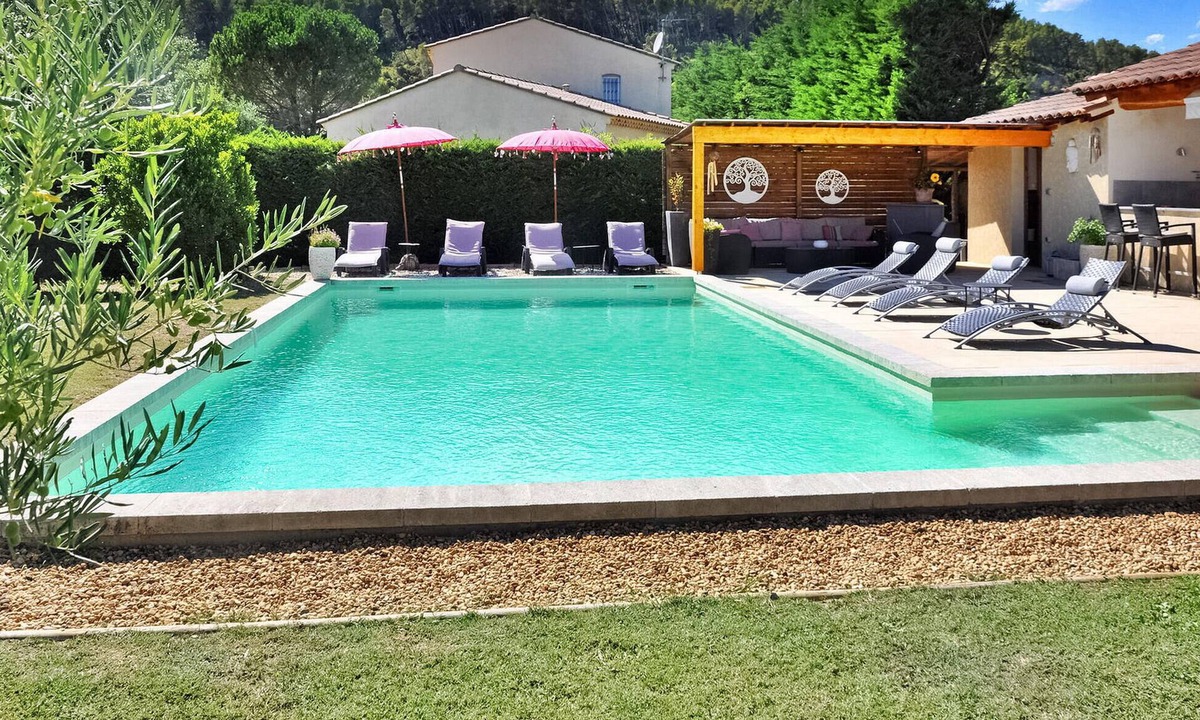 Barbentane House | La Villa Du Colombier