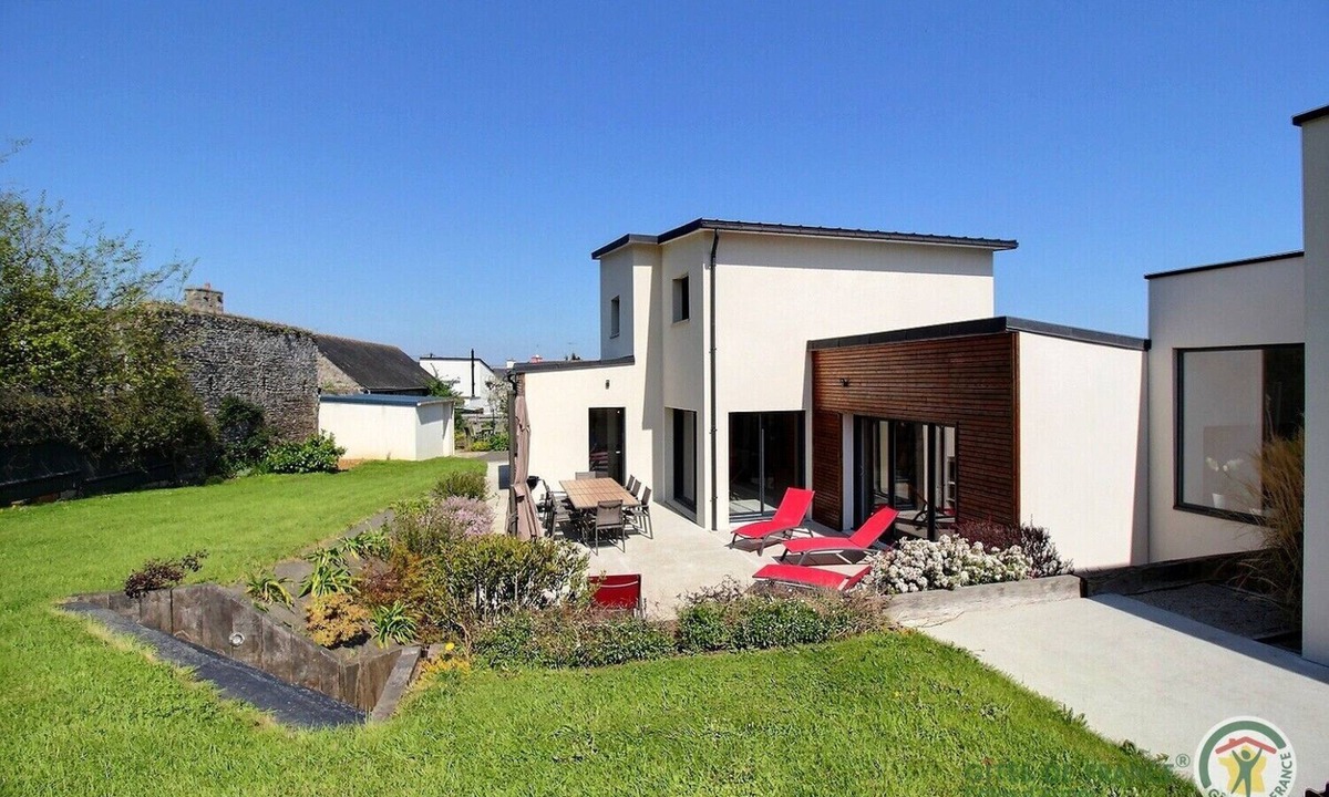 Binic House | La Villa du Château Croc