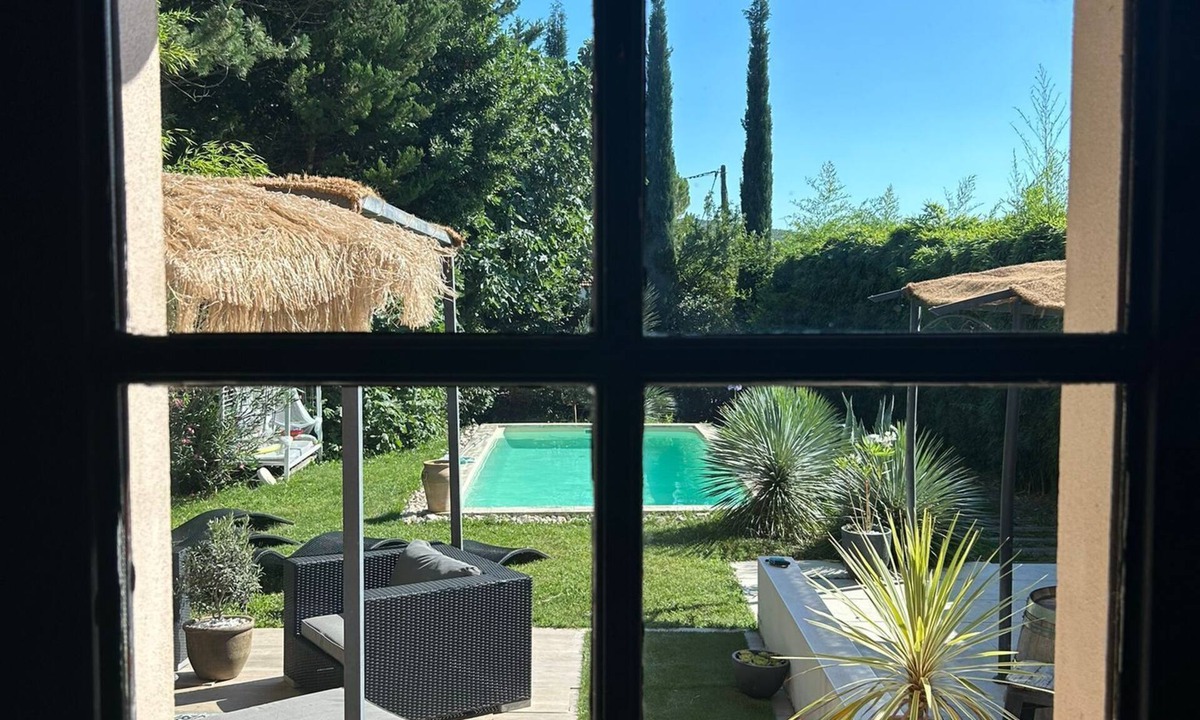 Montboucher-sur-Jabron Villa | La Villa Pausa