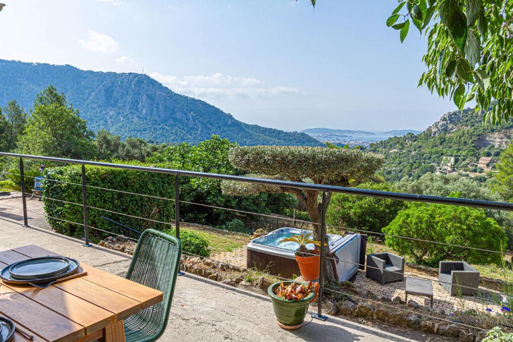 Toulon Villa | La Villa Jausserane