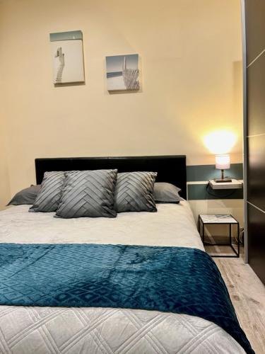 Blonville-sur-Mer Apartment | La Villa l'Oiseau Bleu proche de la plage et de Deauville ! Awards 2025