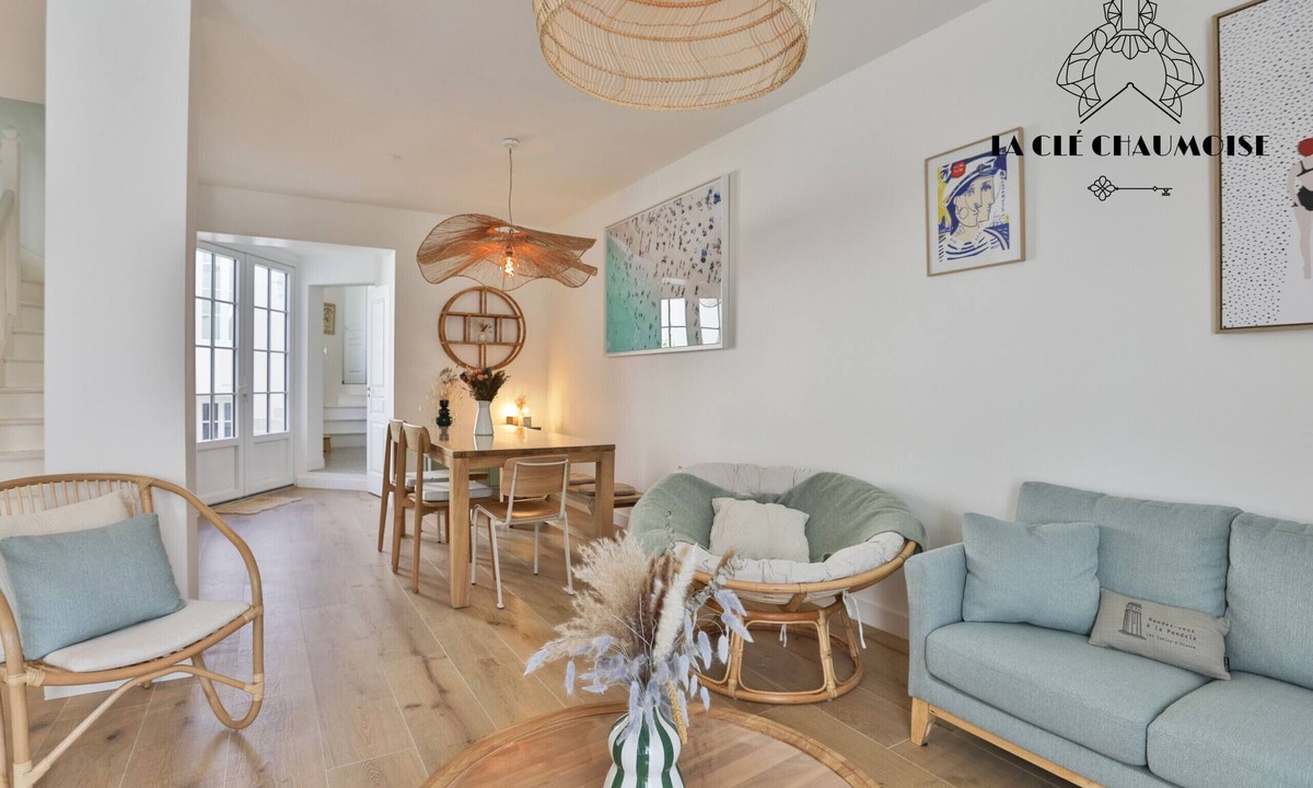 Les Sables d'Olonne Villa | La Villa Mascotte | Hyper-centre, plage 200m, 6 pers