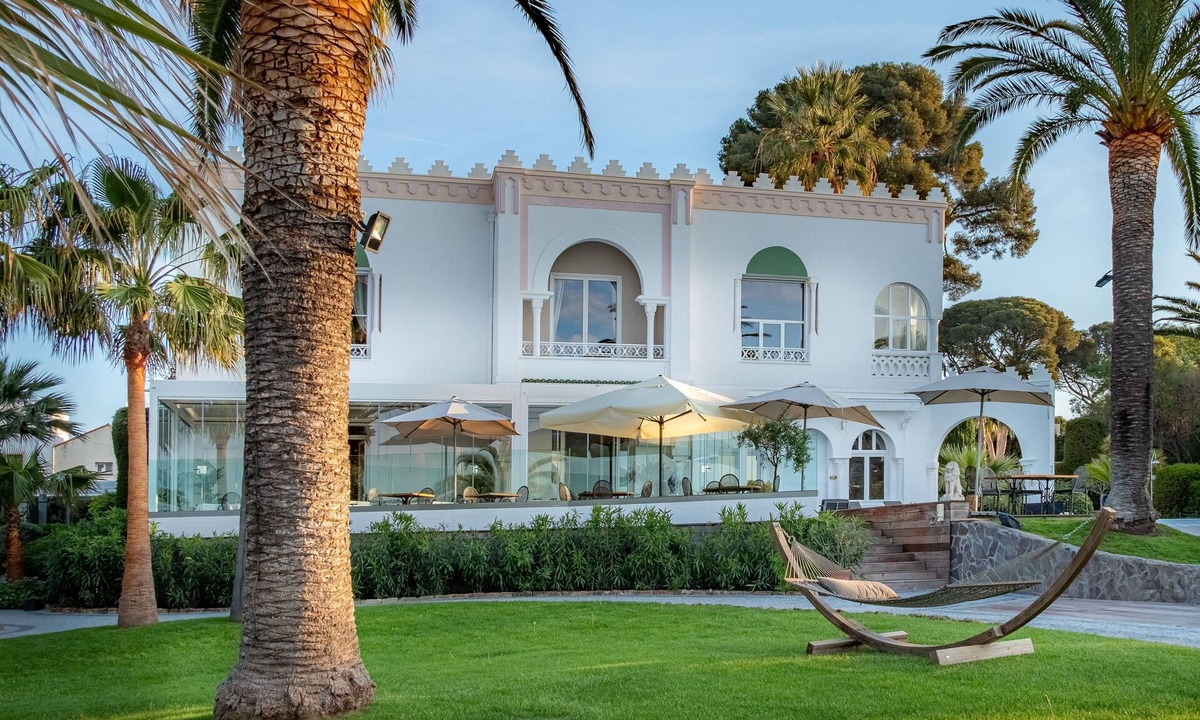 Boulouris-sur-Mer Villa | La Villa Mauresque