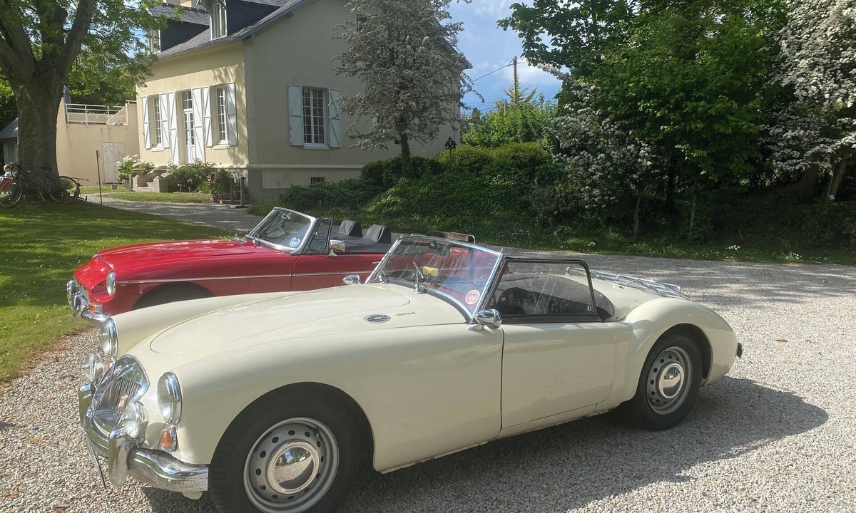 Tracy-sur-Mer Bed & Breakfast | LA VILLA MIRABELLE