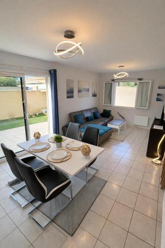 Vergeze Villa | La Villa Yenna