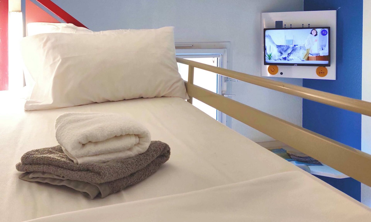 La Richardais Hotel | La Voile Bleue