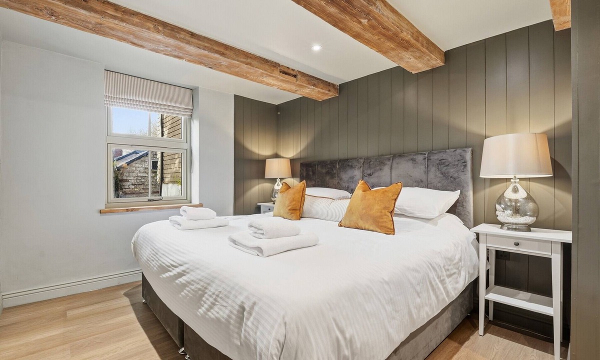 Cheshire West and Chester Other | Laburnum Cottage