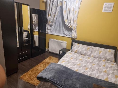 Bow West House | Lackco's Cozy Room