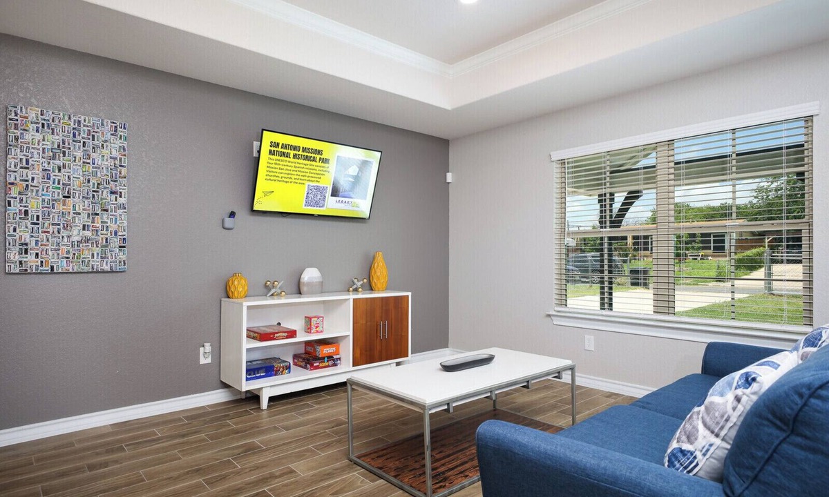 West San Antonio House | Lackland AFB 3BR Heated Furnished WiFi W/D Fast Wi-Fi Washer/Dryer