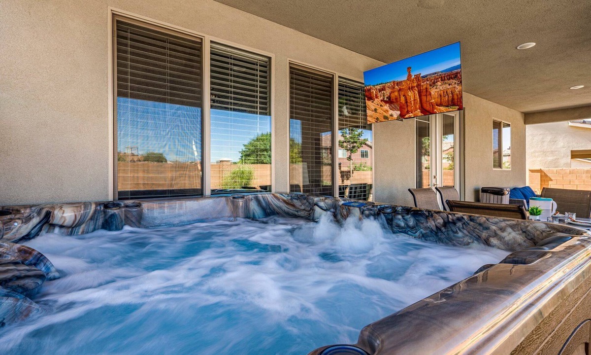 Sienna Hills House | Ladera 379, Private Spa, Smart TVs, Community Pool