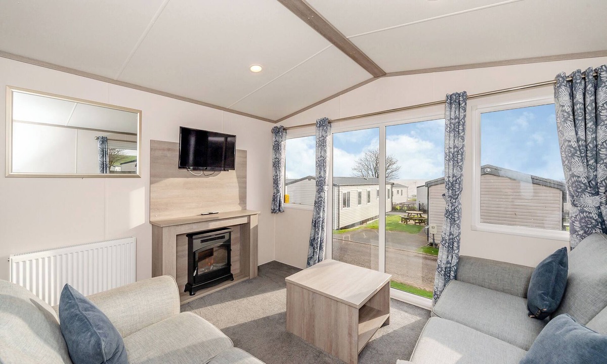 Otterton House | Ladram Otterton Premier 2