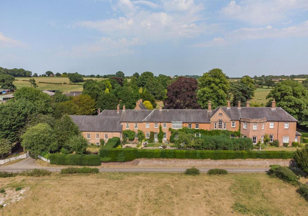 Hulland Ward House | Lady Pond Retreat