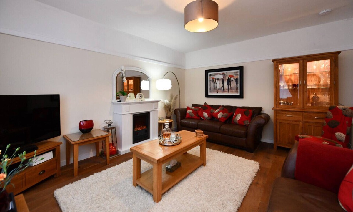 Kirkmichael House | Ladyland Cottage in Maybole