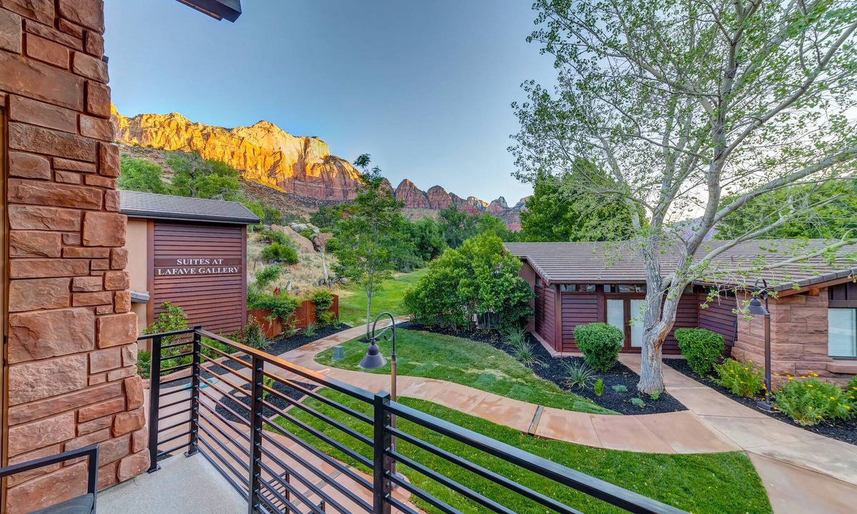 Zion National Park South Entrance Apartment | LaFave: Luxury Rentals at Zion