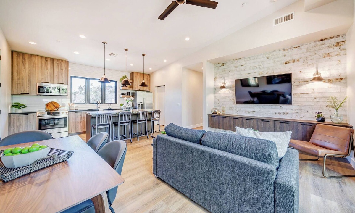 Zion National Park South Entrance Villa | LaFave-Luxury Villa at Zion: Echo Canyon