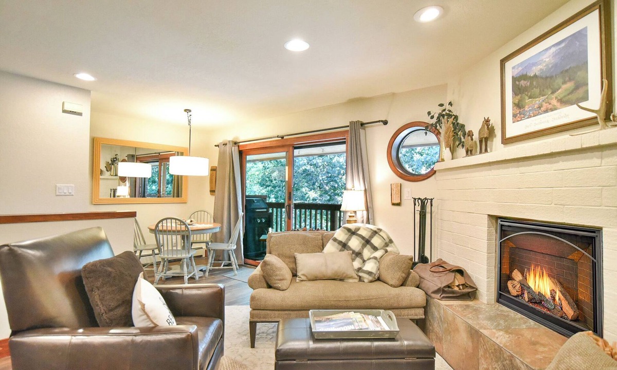 Frisco Condo | Lagoon Lookout - Beautifully Remodeled, Close to Everything!
