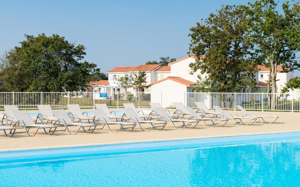 Bourgenay Resort | Lagrange Vacances Le Village de la Mer