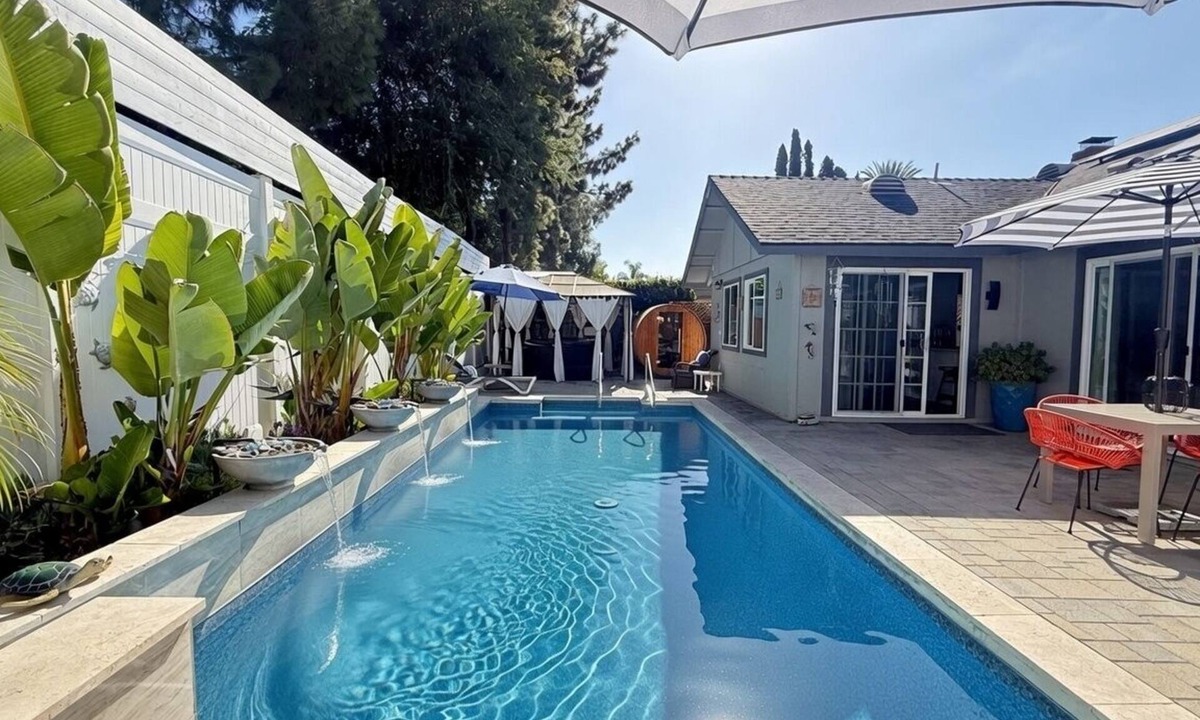 Laguna Hills House | Laguna vacation home pool Sauna jacuzzi