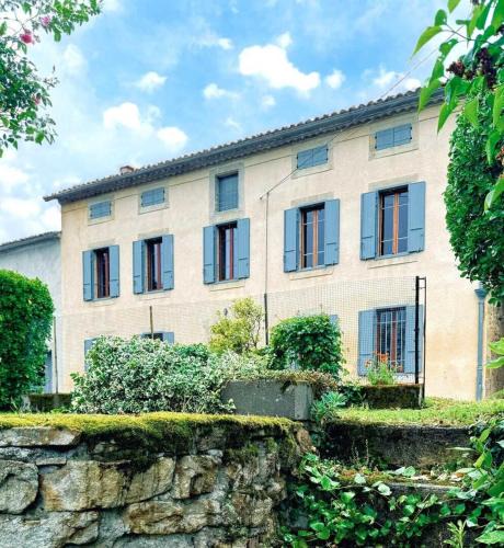 Saint-Julien-de-Briola House | Laguzou