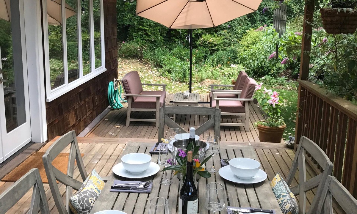 Rollingbay House | Laid-back Luxury on Bainbridge Island air conditioned!